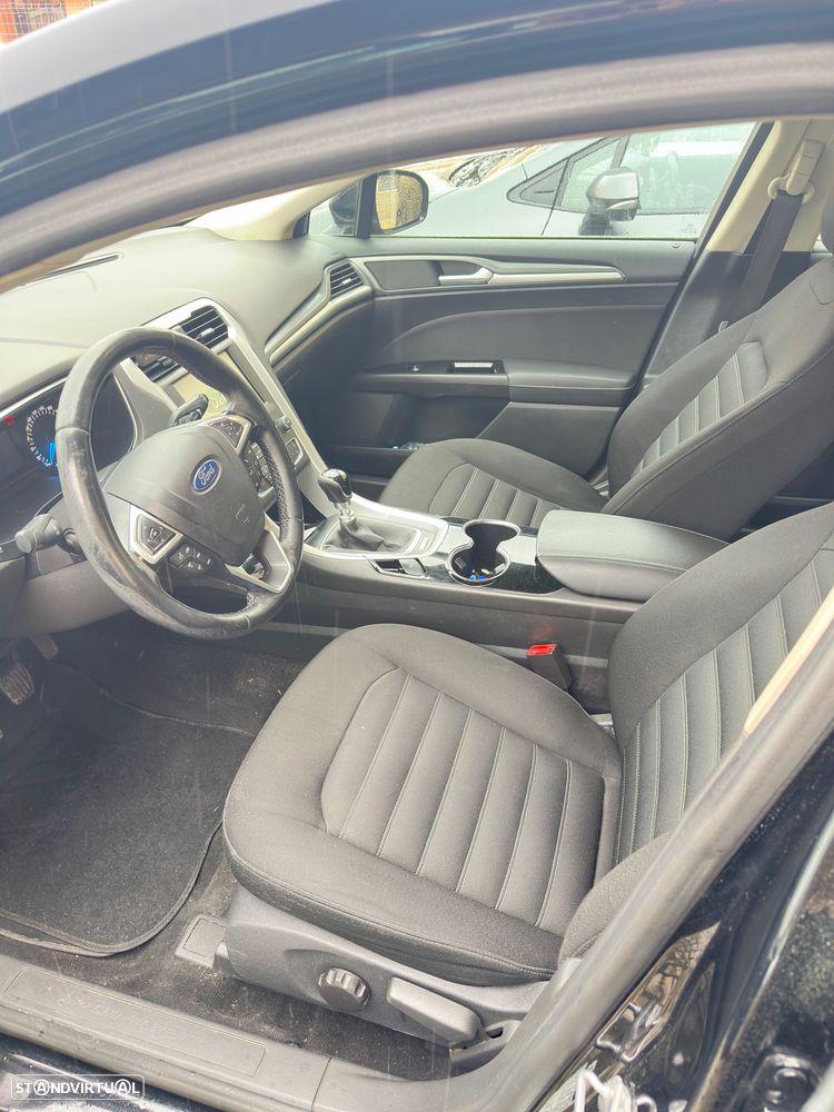 Ford Mondeo 1.5 TDCi Titanium ECOnetic - 9
