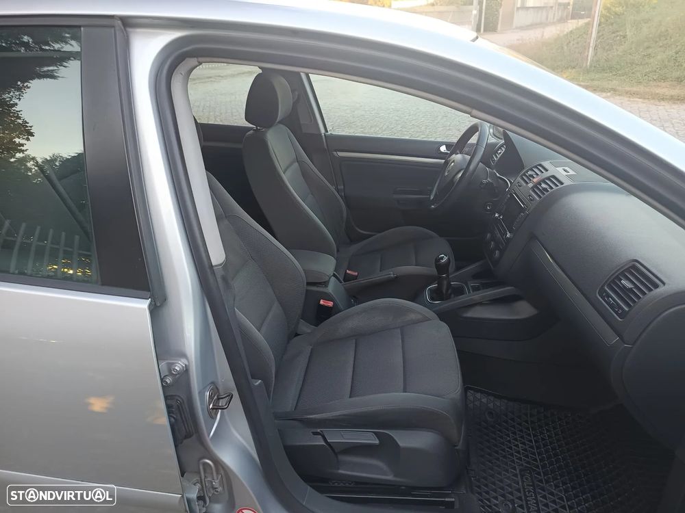 VW Golf 2.0 TDi Sport - 27