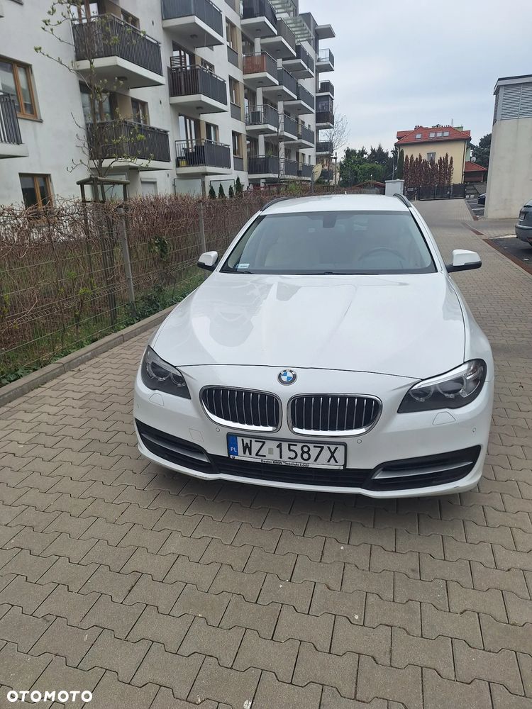 BMW Seria 5 520d xDrive - 3