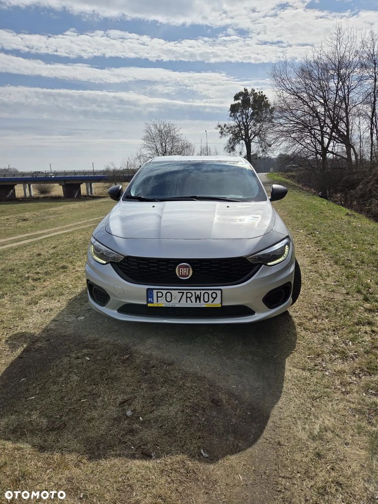 Fiat Tipo 1.4 T-Jet 16v Street - 20