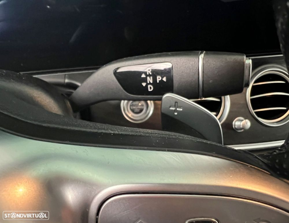 Mercedes-Benz E 220 d AMG Line - 13