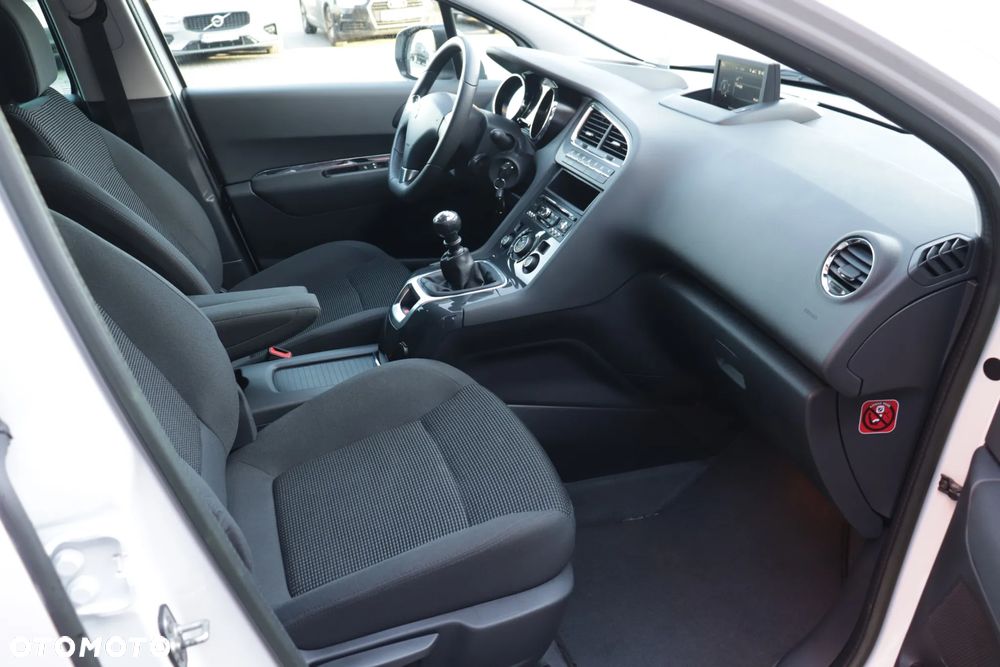 Peugeot 5008 HDI FAP 150 Allure - 29