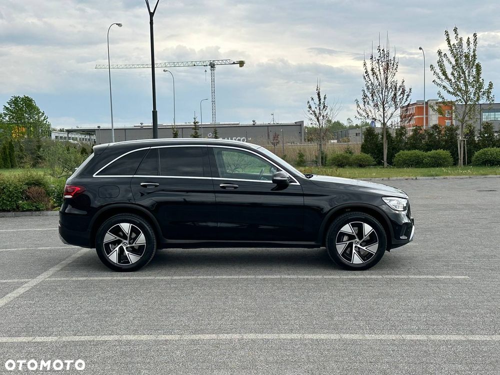 Mercedes-Benz GLC 300 de 4Matic 9G-TRONIC - 8