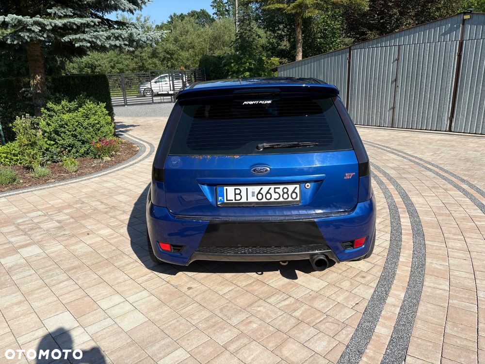Ford Fiesta 2.0 ST - 6