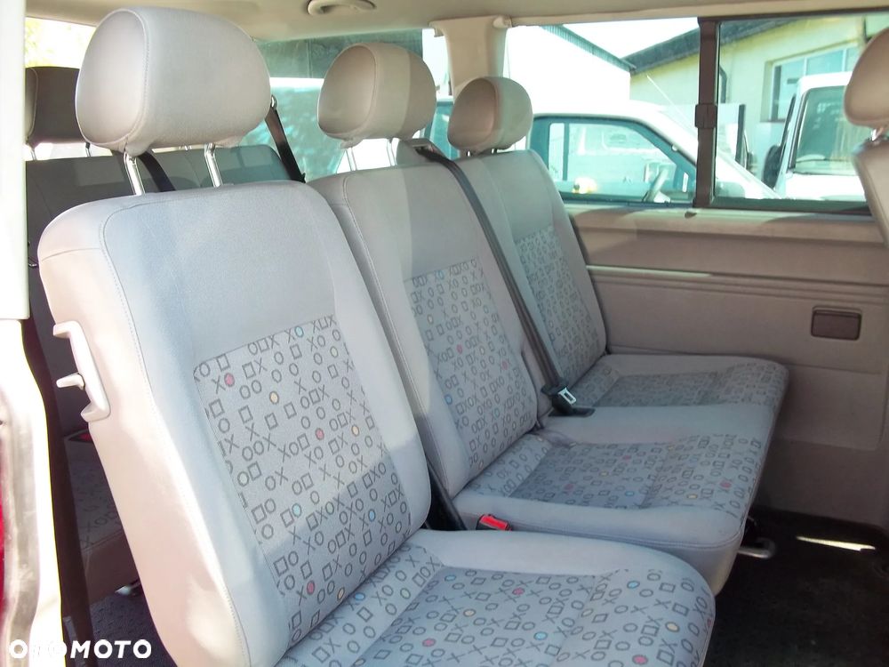 Volkswagen Caravelle L1 - 4