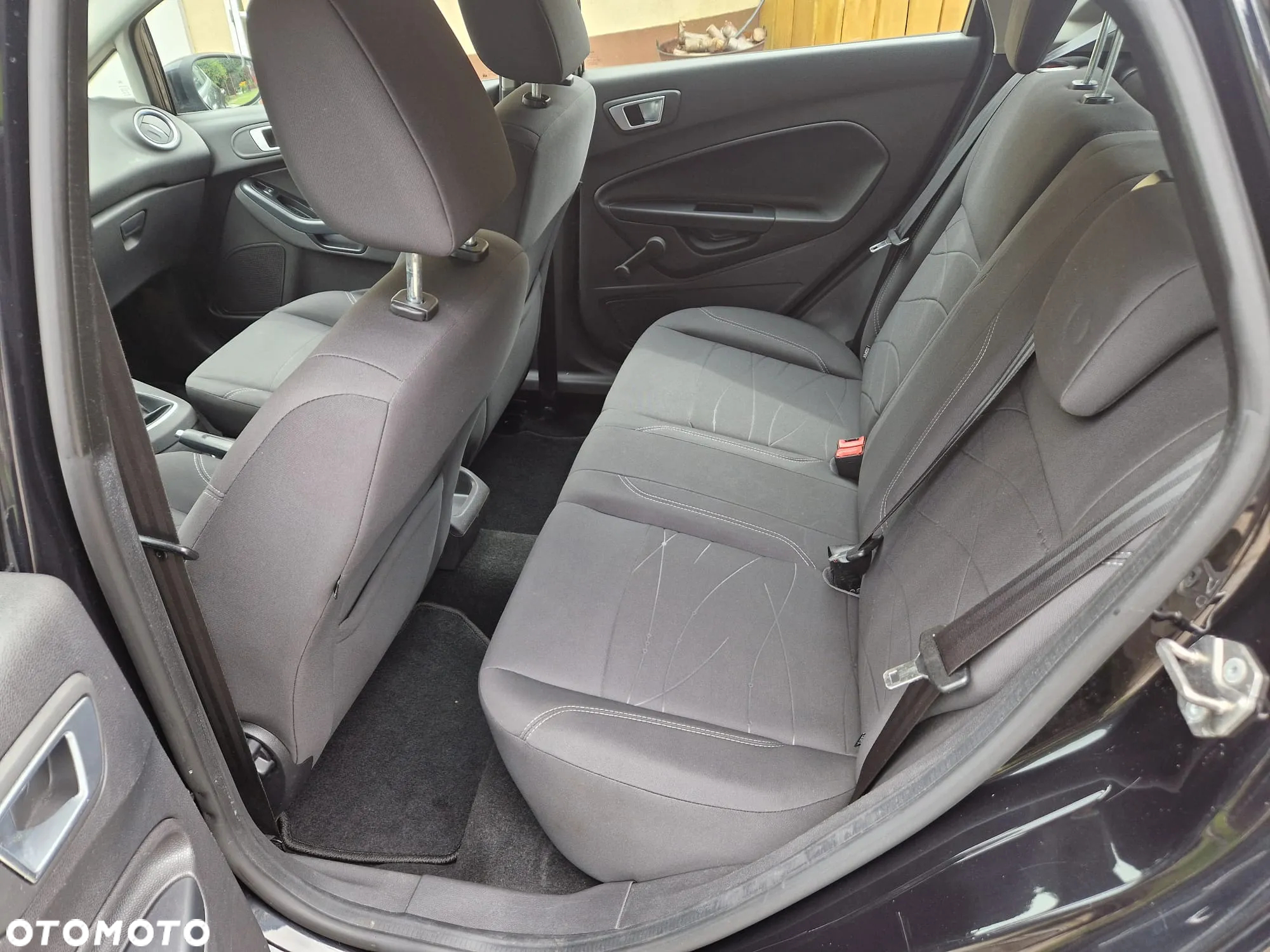 Ford Fiesta - 15
