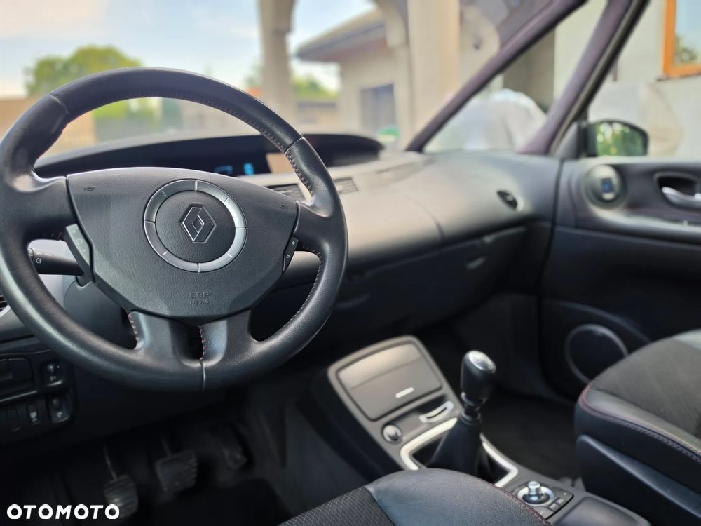 Renault Espace - 32