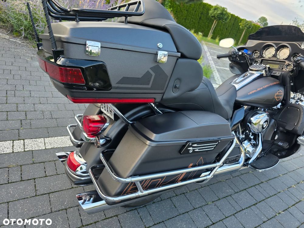 Harley-Davidson FLHTCU Ultra - 25
