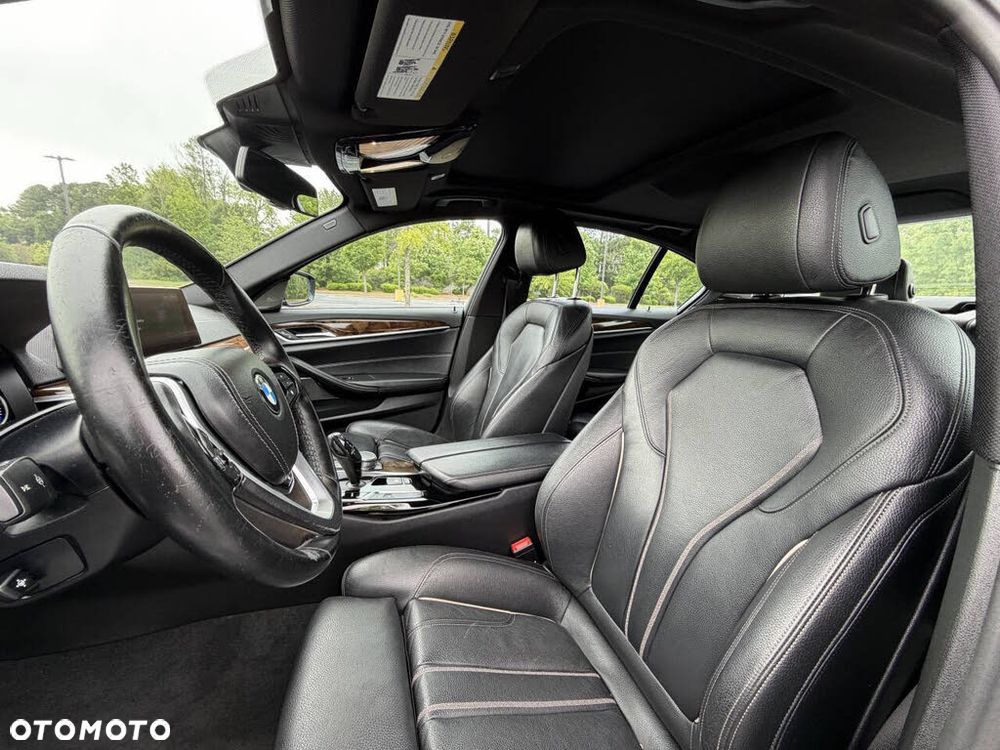 BMW Seria 5 520d Luxury Line - 22