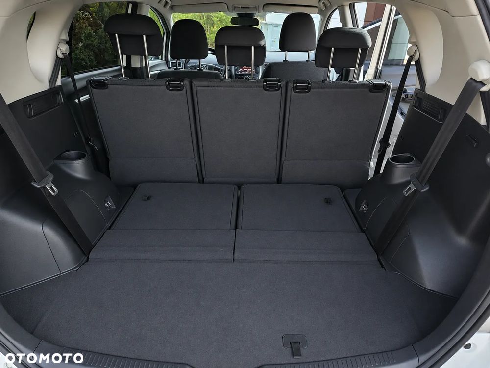 Toyota Verso 1.6 D-4D Premium 7os EU6 - 13