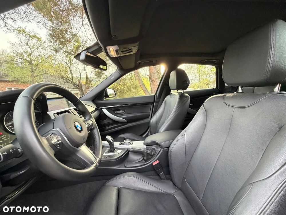 BMW 3GT 320i M Sport - 16