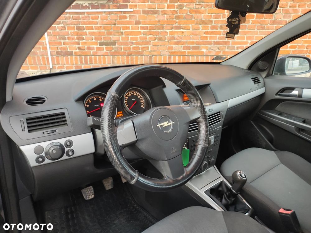 Opel Astra - 19
