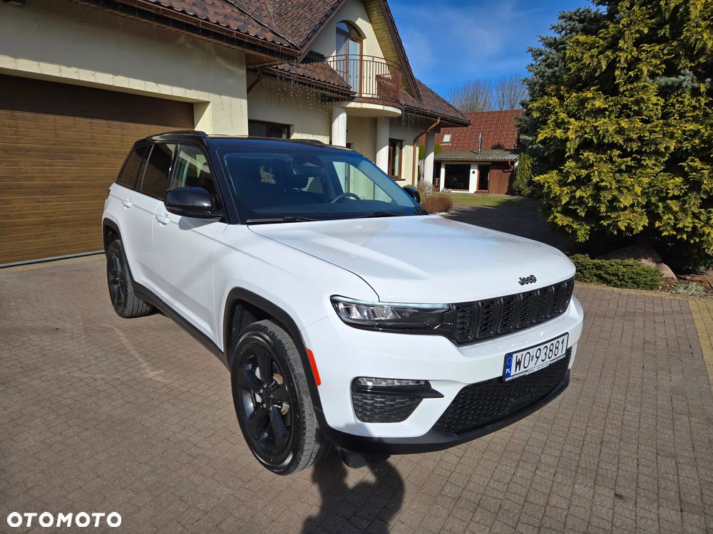 Jeep Grand Cherokee - 4