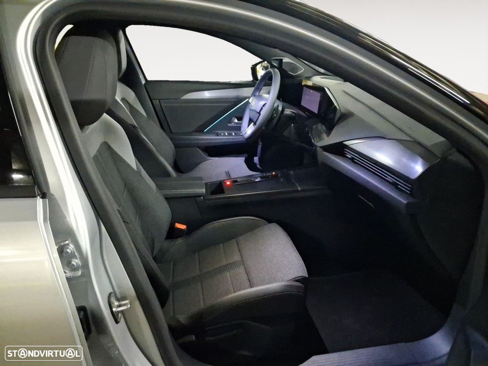 Opel Astra - 9