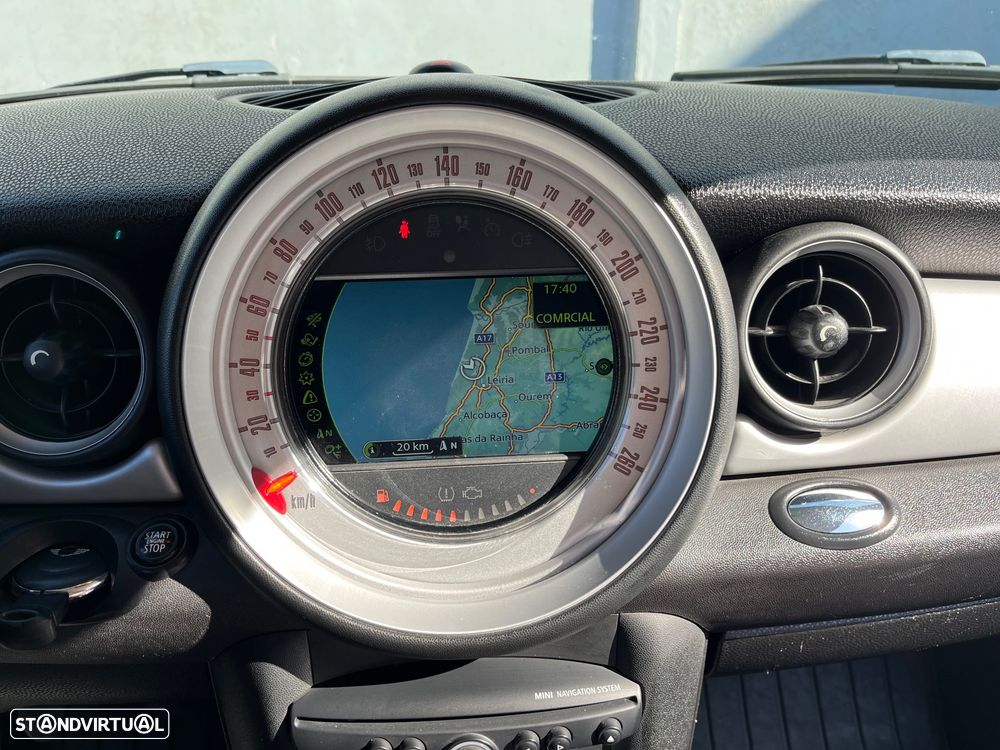 MINI 3 Portas - 12