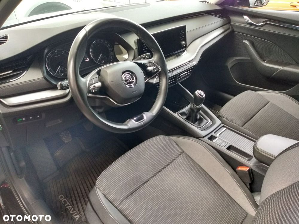 Skoda Octavia - 6
