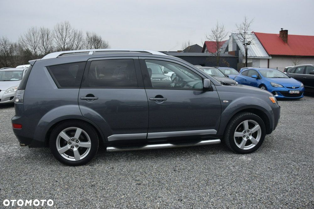 Mitsubishi Outlander 2.0 DI-D 4WD Inform - 14