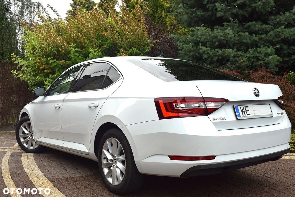 Skoda Superb 2.0 TDI SCR Style - 18