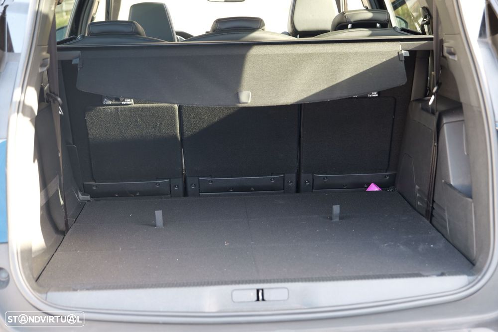 Peugeot 5008 - 14