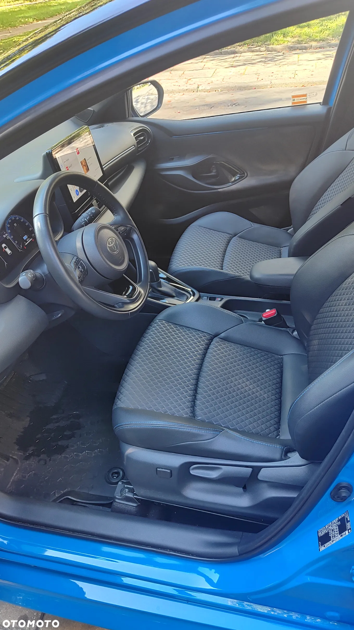 Toyota Yaris Hybrid 1.5 Premiere Edition - 5