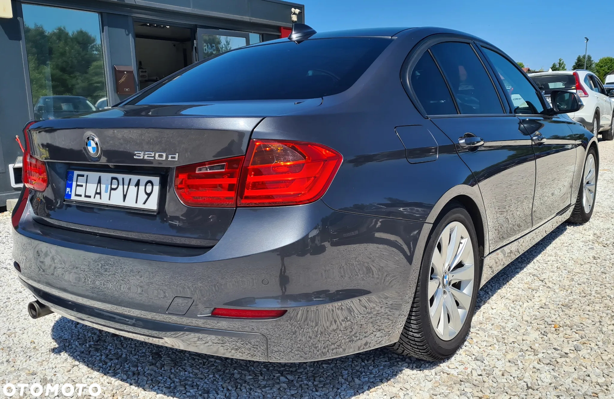 BMW Seria 3 - 15