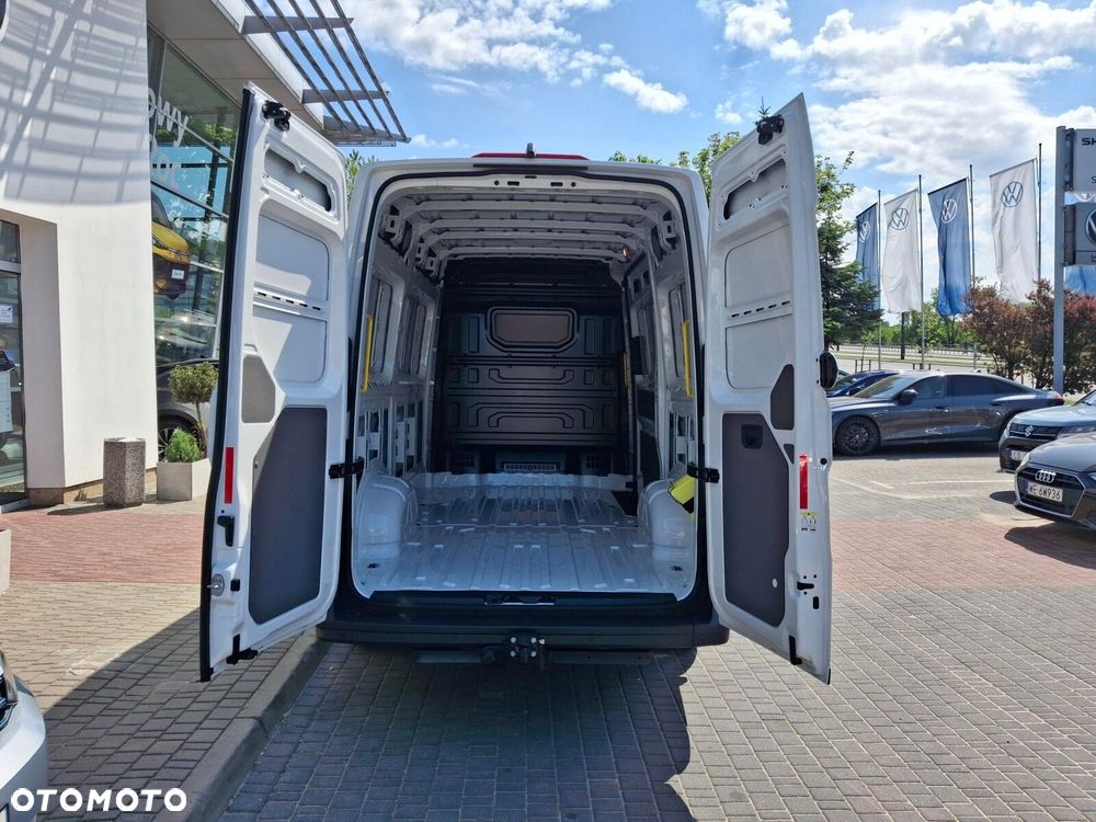 Volkswagen Crafter - 12