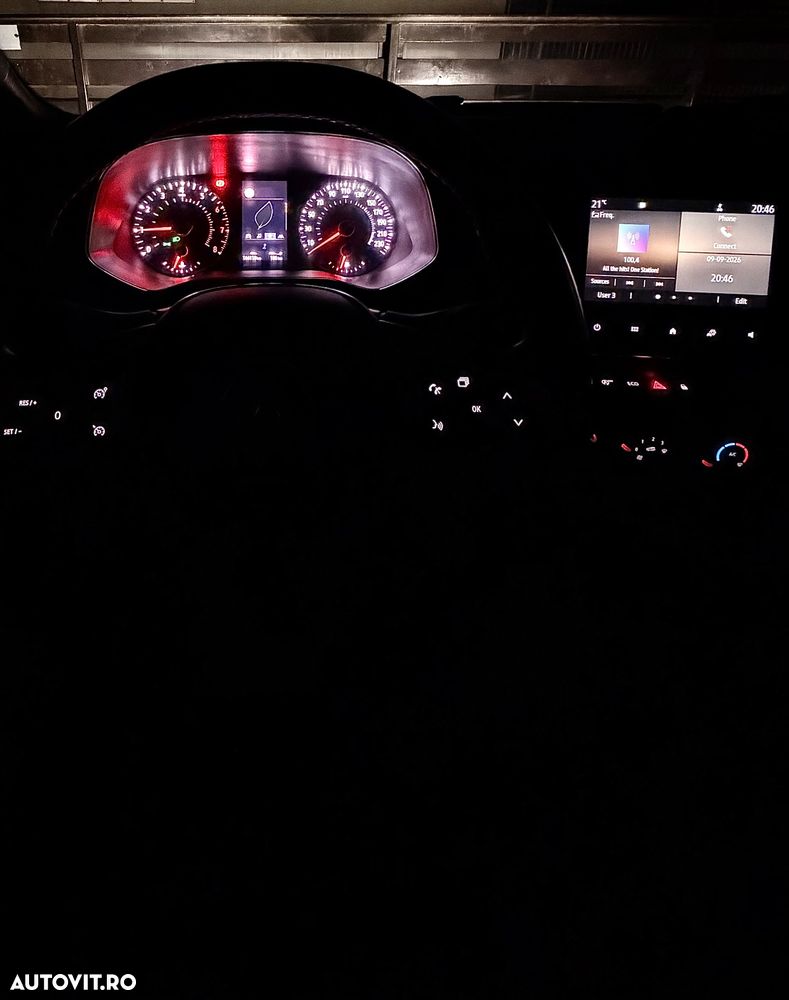 Renault Clio - 8