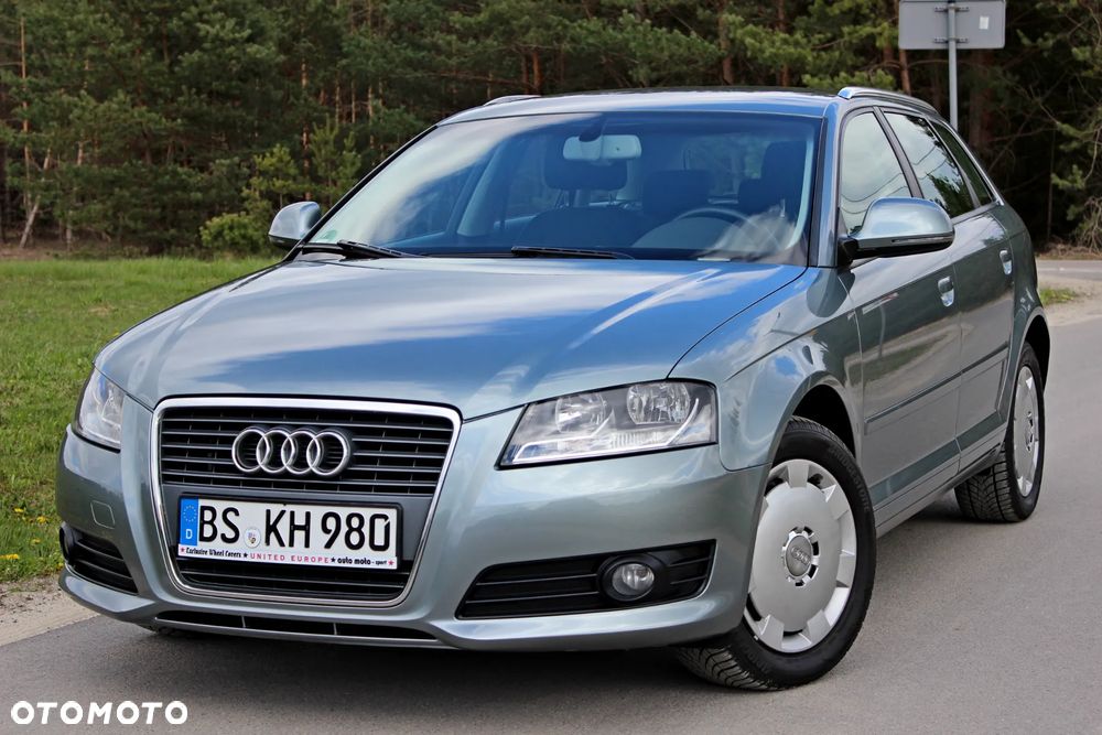 Audi A3 Sportback 1.6 Ambiente - 1