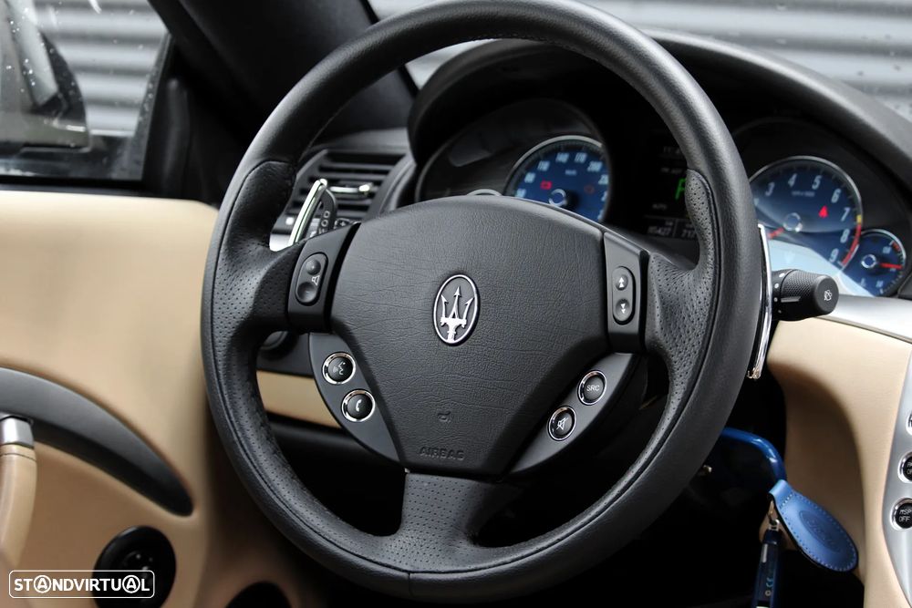 Maserati Granturismo S Auto - 31