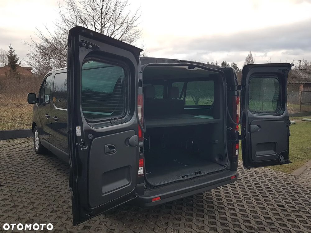 Renault Trafic - 25