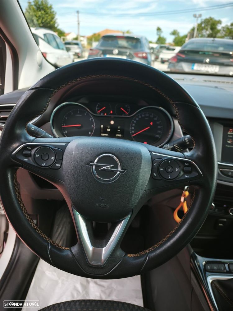 Opel Crossland X 1.2 Innovation - 16