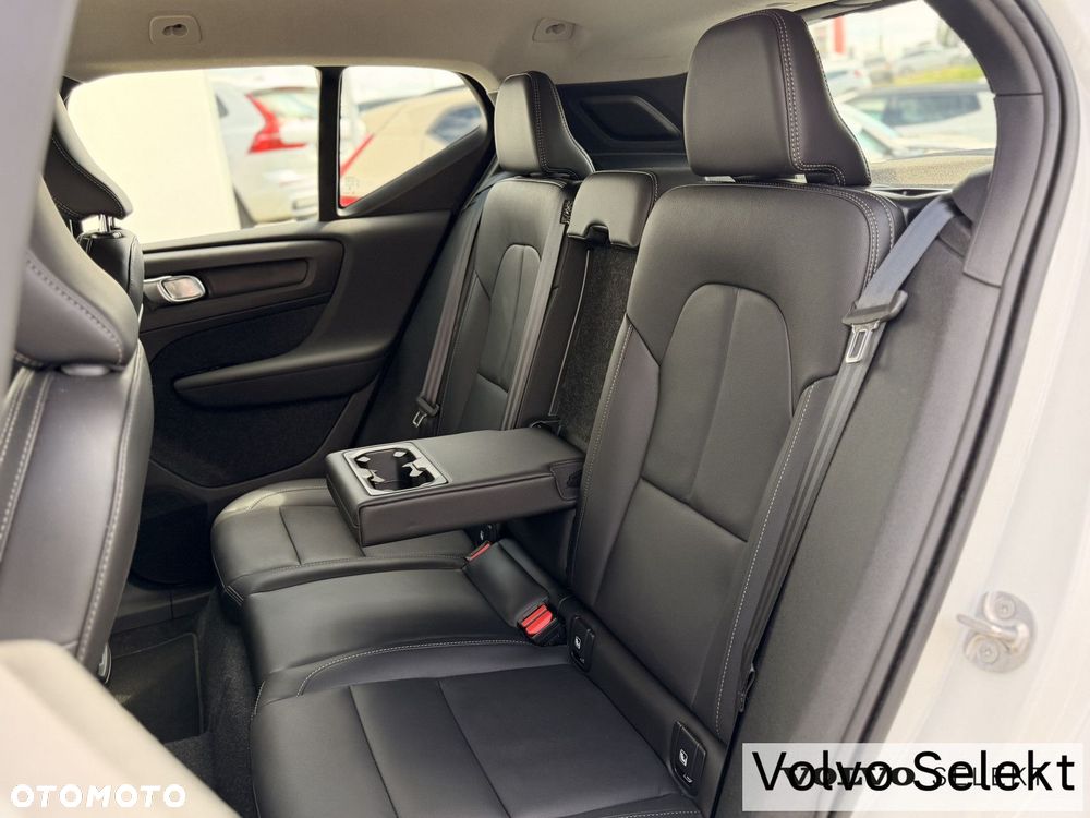 Volvo XC 40 - 20