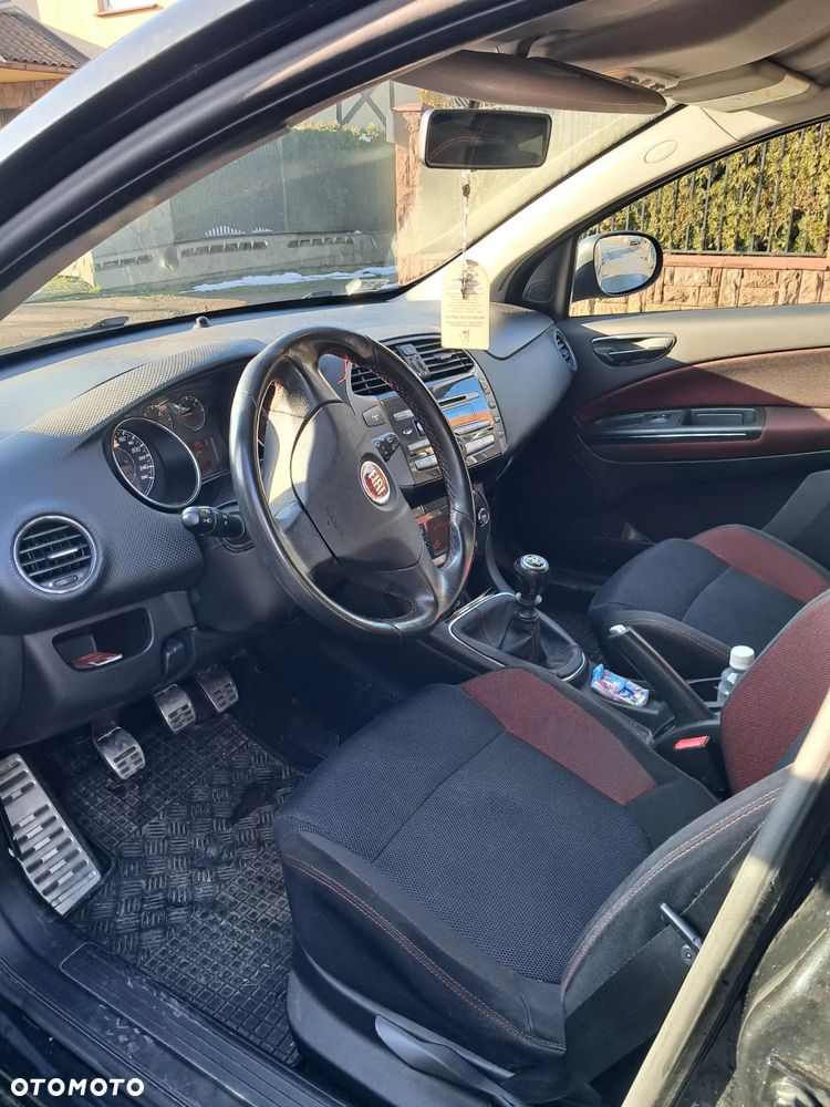 Fiat Bravo 1.4 T-JET 16V Dynamic - 15