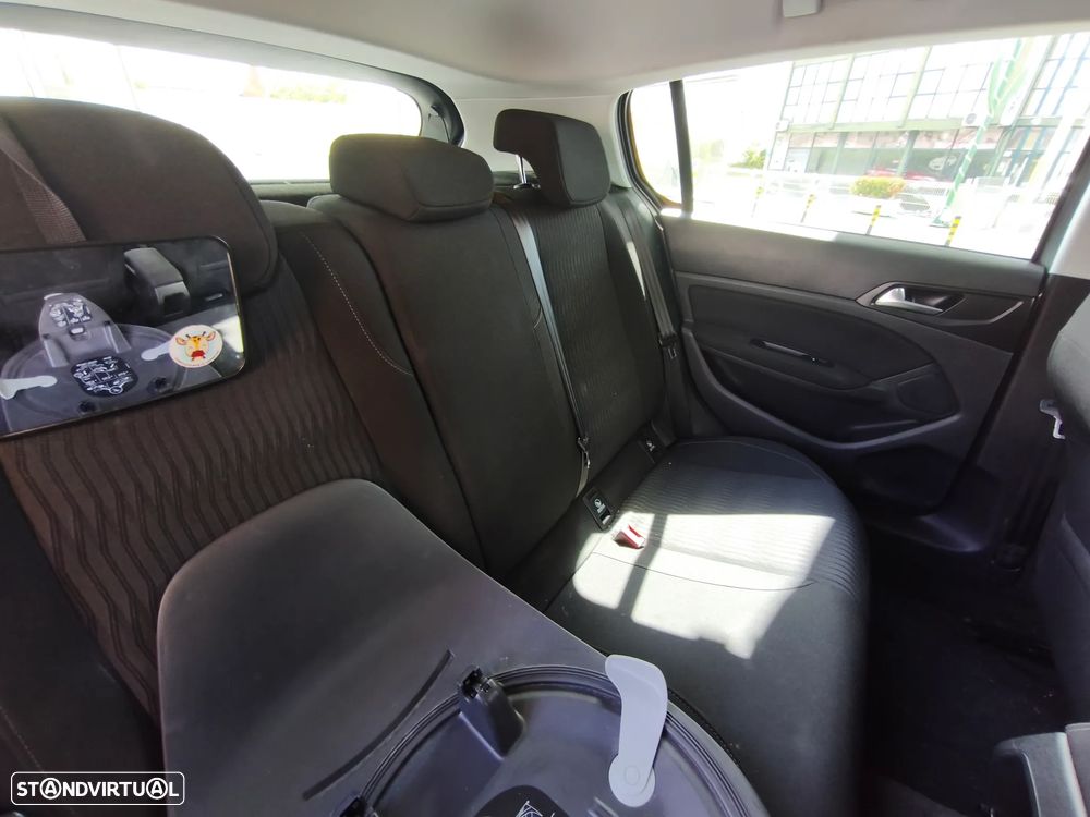 Peugeot 308 1.6 HDi Access - 11