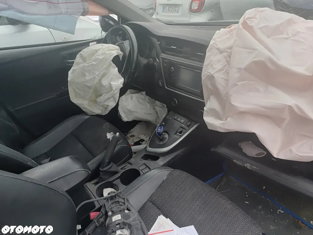 Toyota Auris 1.8 VVT-i Hybrid Automatik Comfort - 17