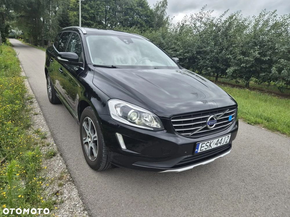 Volvo XC 60 T6 AWD Momentum - 5