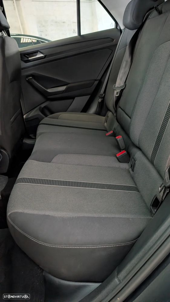 VW T-Roc 1.0 TSI Urban - 14