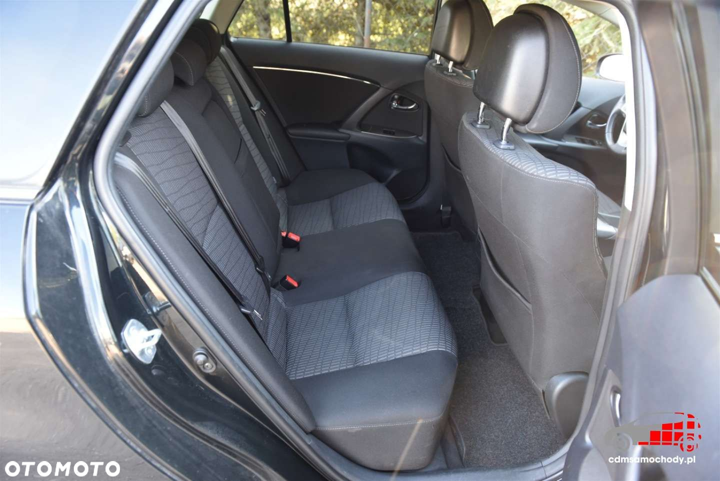 Toyota Avensis 1.8 Business Edition - 17