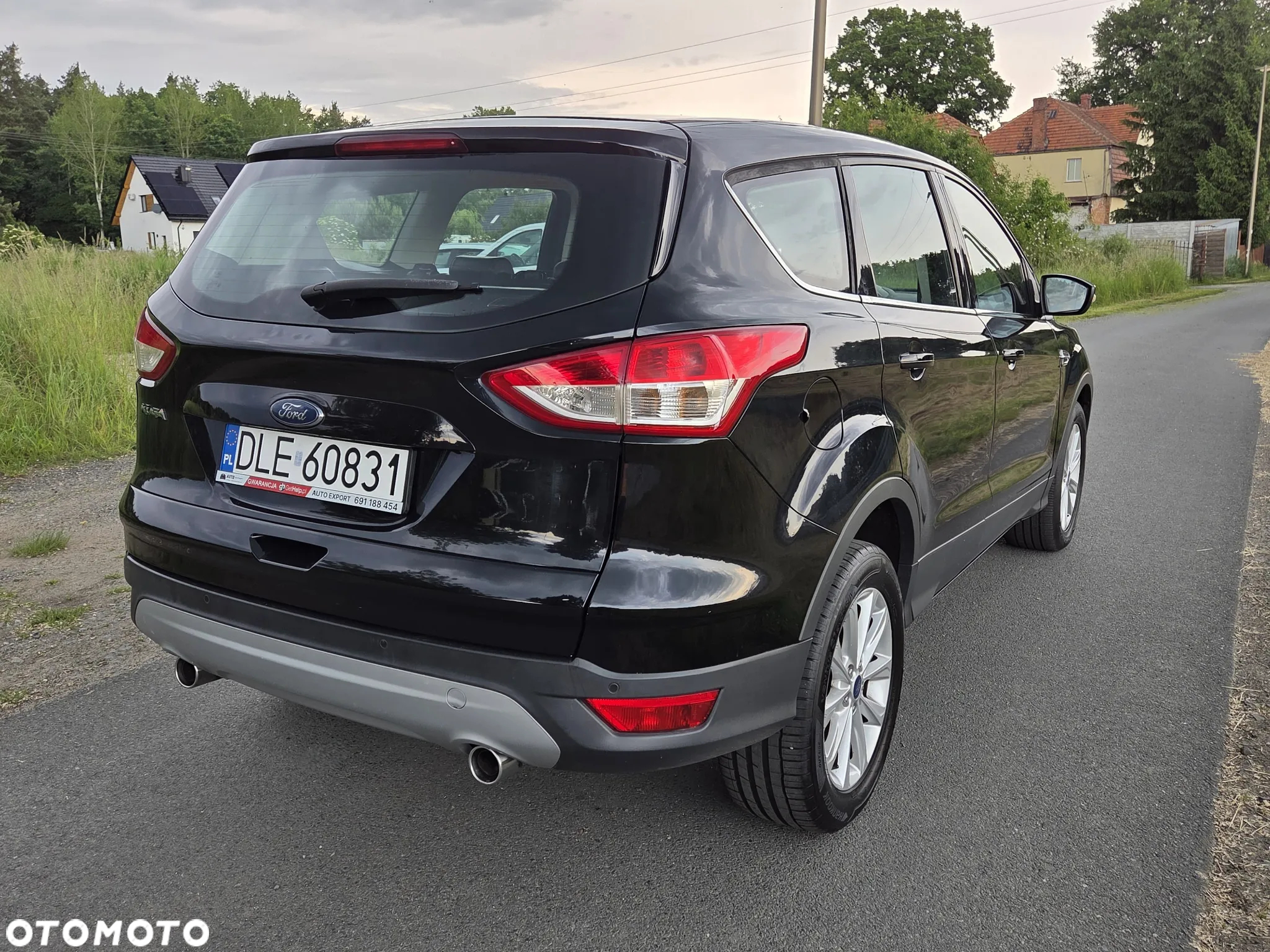 Ford Kuga 2.0 TDCi 2x4 Titanium - 6