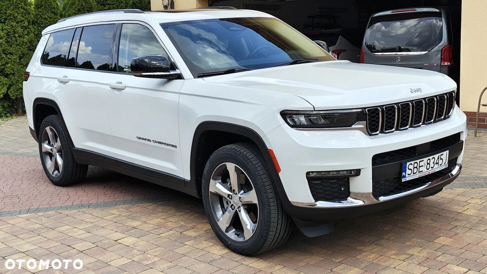 Jeep Grand Cherokee - 1