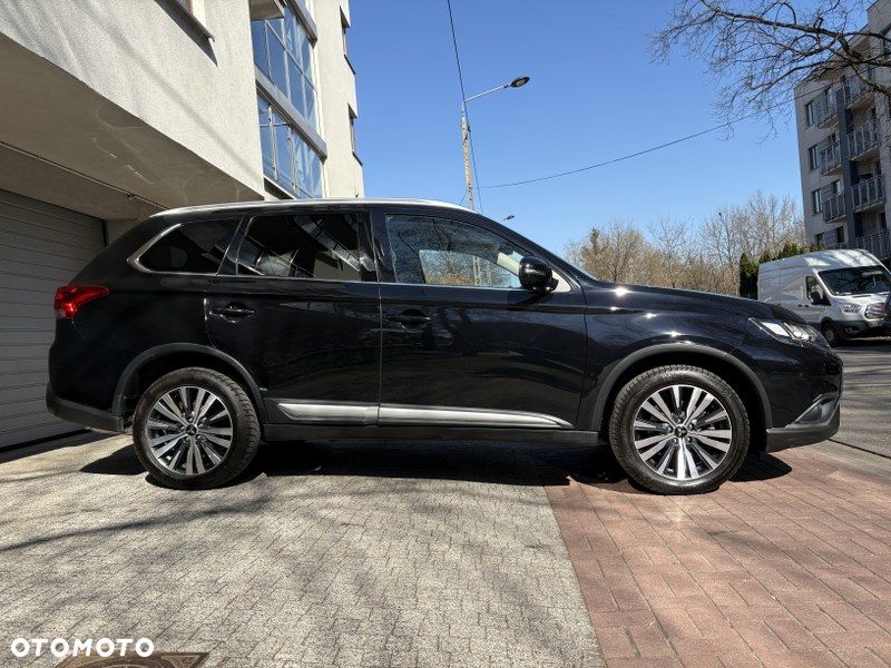 Mitsubishi Outlander 2.0 Intense + SDA 4WD CVT - 5