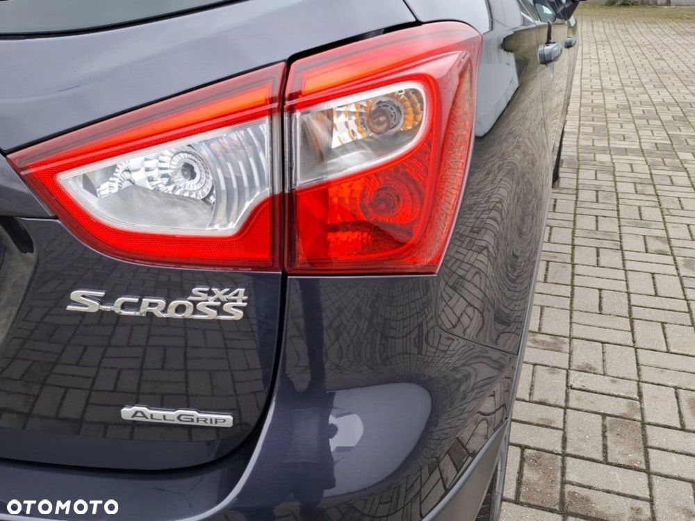 Suzuki SX4 S-Cross 1.6 Premium 4WD - 17