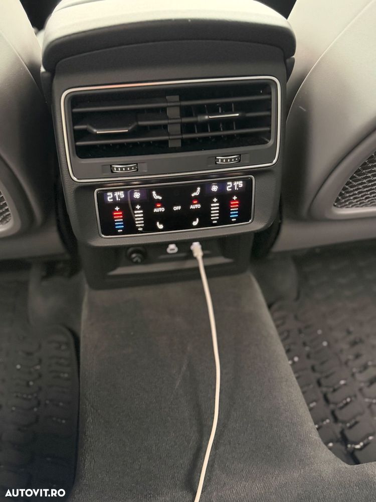 Audi Q8 55 TFSI quattro Tiptronic MHEV - 21