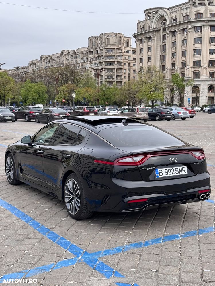 Kia Stinger 2.2 CRDI AWD GT Line - 3