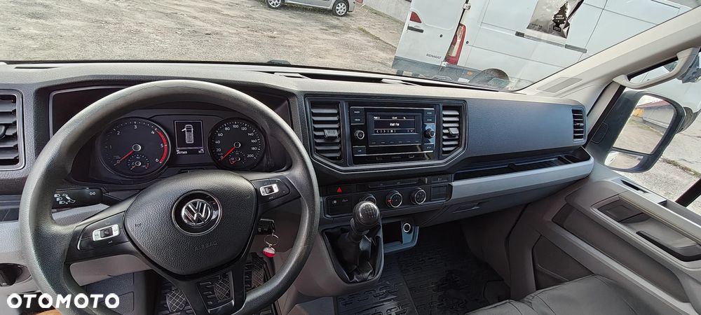 Volkswagen Crafter - 13