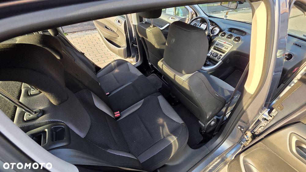 Peugeot 308 - 6