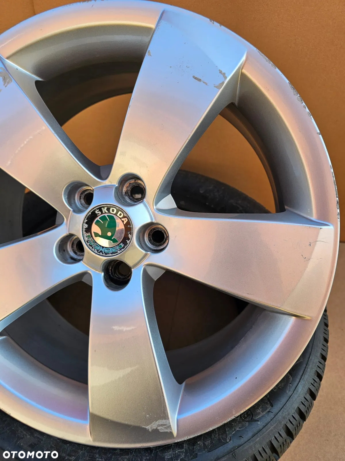 (F102) Skoda OE Rapid Roomster Fabia II Octavia / 5J7 601 025B / 7Jx17 ET41 5x100 - 3