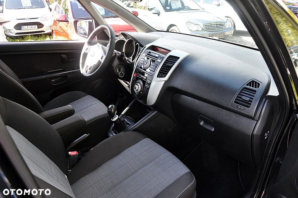 Kia Venga 1.6 CVVT Mind - 22
