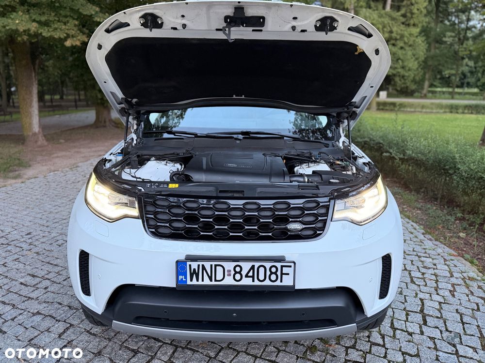 Land Rover Discovery 2.0 P300 S - 12