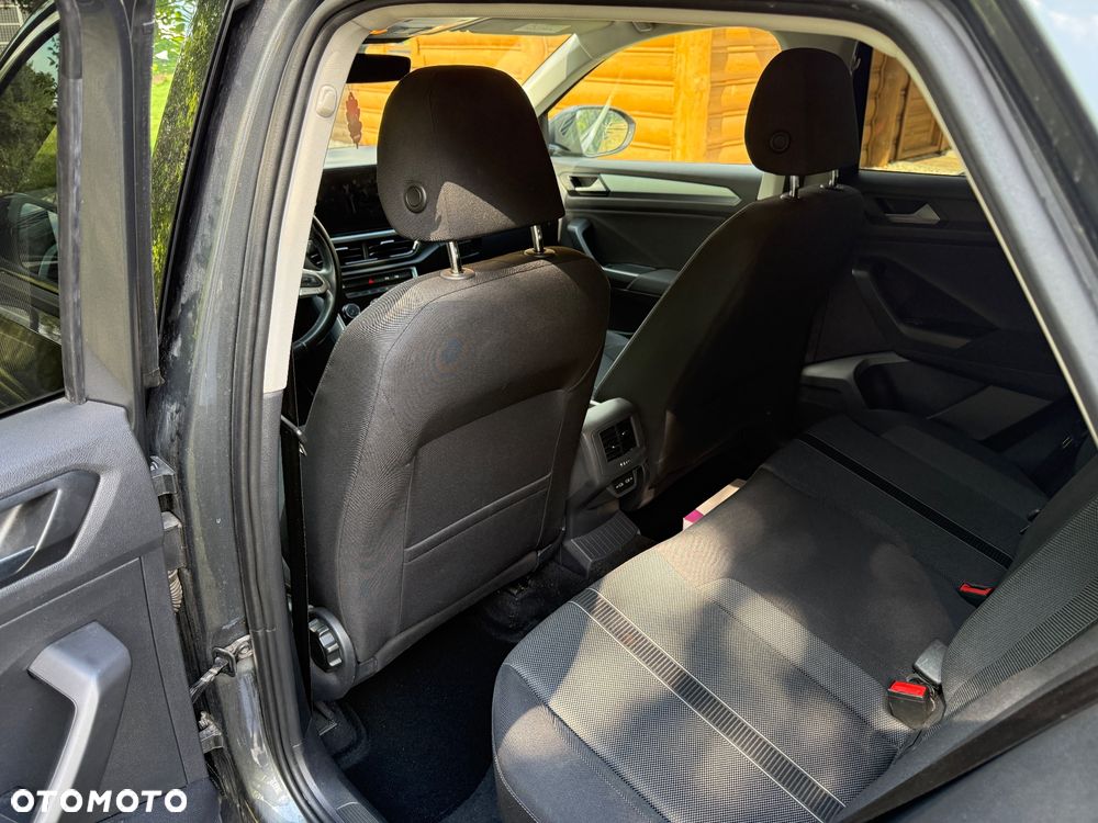 Volkswagen T-Roc 1.5 TSI Life DSG - 6